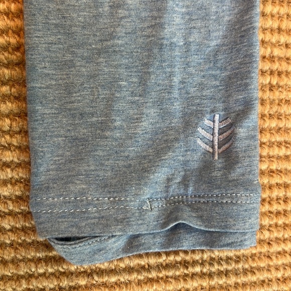 Coolibar LumaLeo Pullover w/ Long-sleeves & Hood